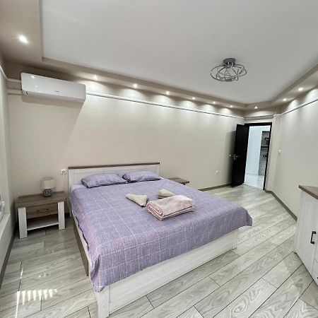 Apartament Deluxe Karina-Free Parking Burgas Exterior foto